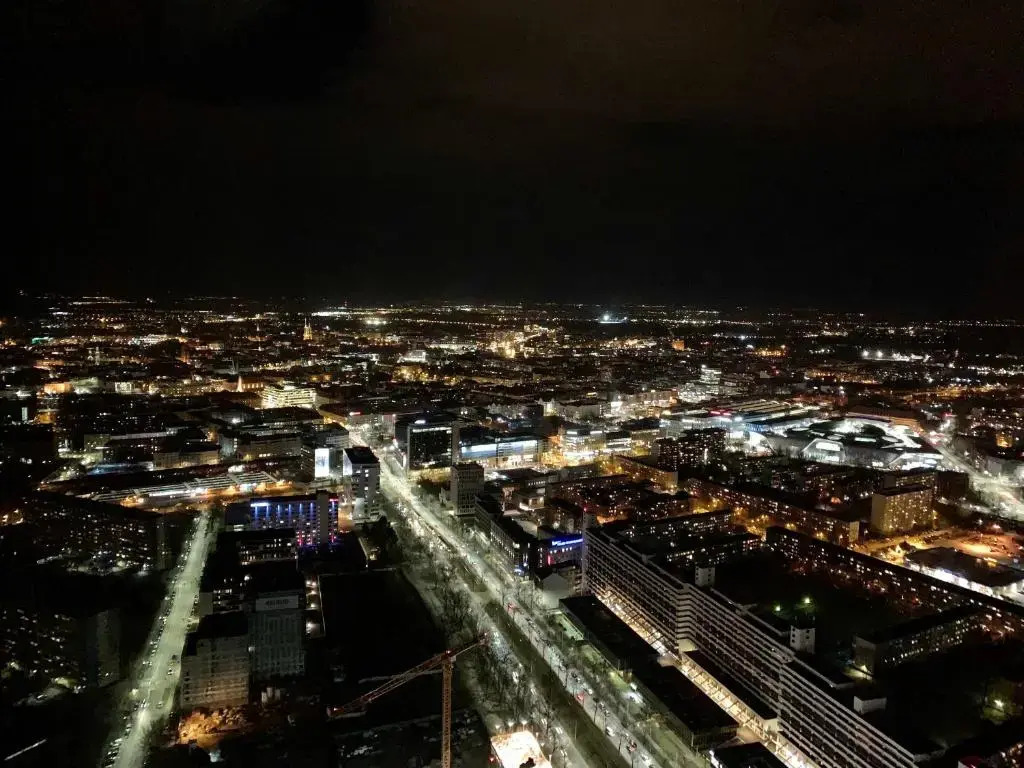 30th+ Floor Apartments in Sky Tower
