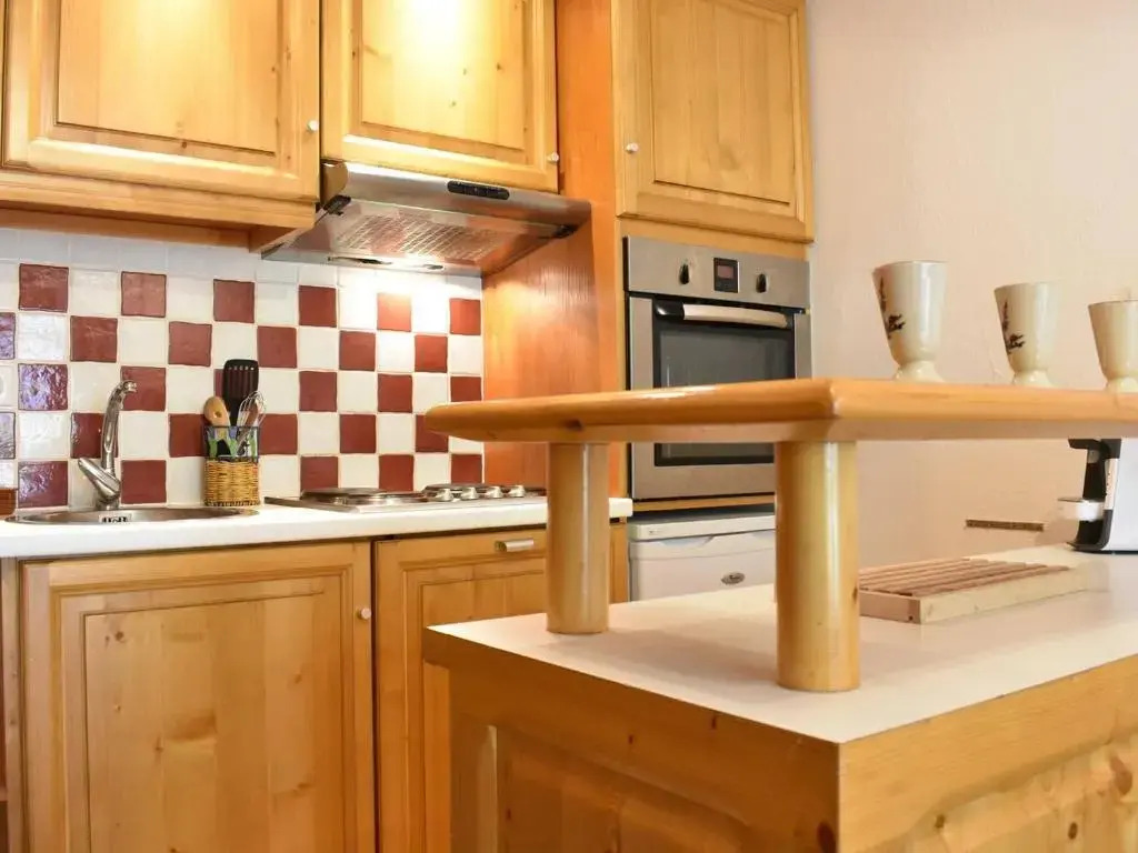 Appartement Méribel, 1 pièce, 6 personnes - FR-1-180-118