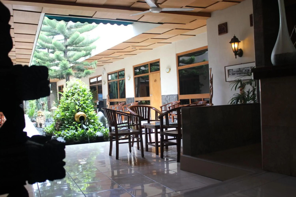 Hotel Priangan