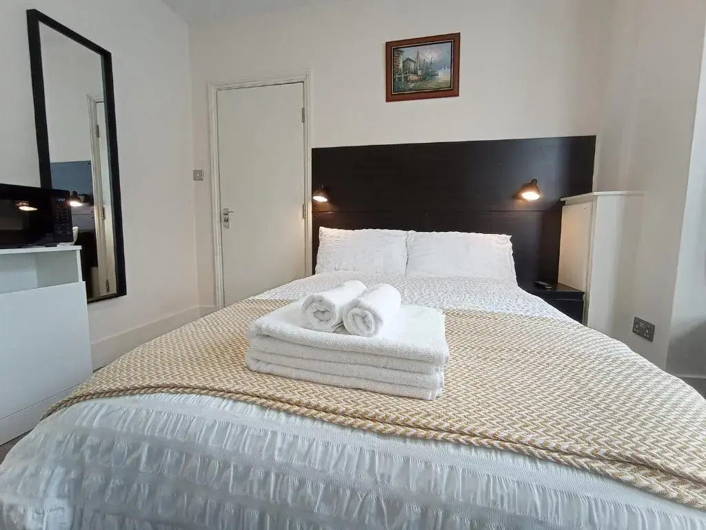 The Little Studio- Self contained one bed studio flat