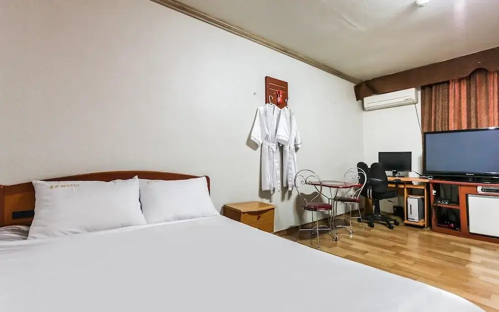 Gangneung Mellow Hotel