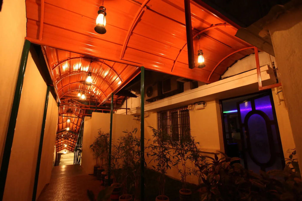 Hotel Southern Residency- near to SIPCOT