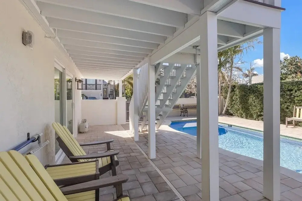 Surf Riders 4 Bedroom Home