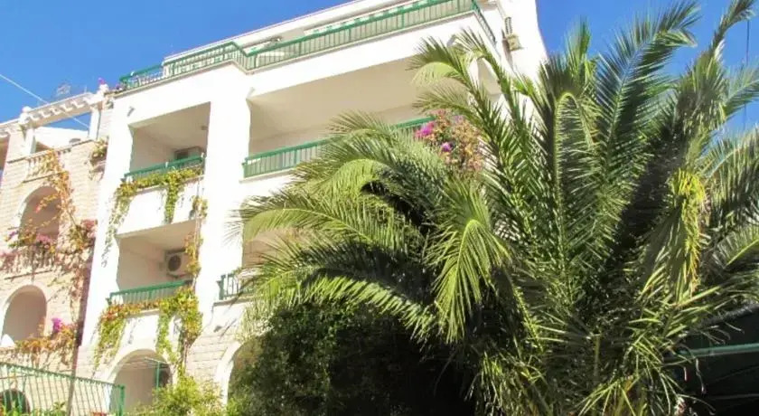 VILLA NINA, MAKARSKA