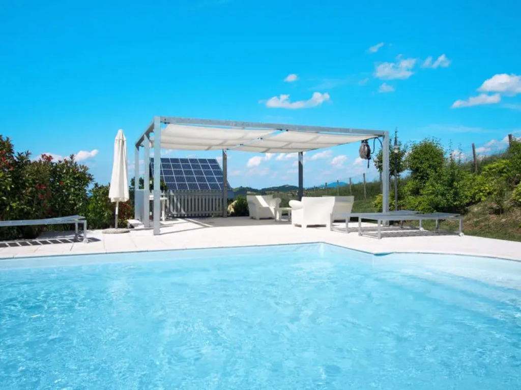 Holiday Home Villa Sarezzano by Interhome