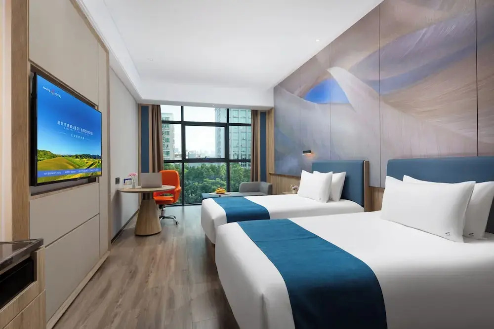 Shenzhen Naive S Hotel (Xili Metro Station Store)