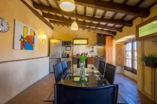 Can Felip Apartments