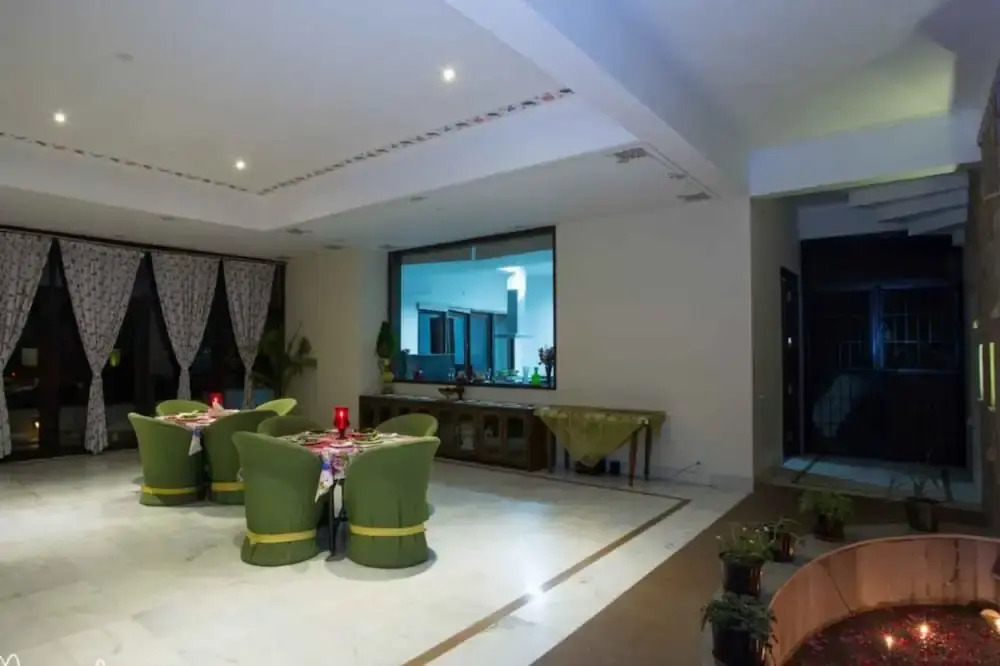 Devraj Villa-A Luxury Homestay with Pool