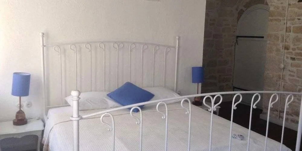 Eski Tas Hotel