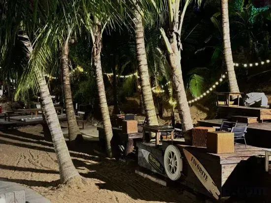 Sanya Haitang Bay Wilderness Pastoral Homestay Hi King Camp