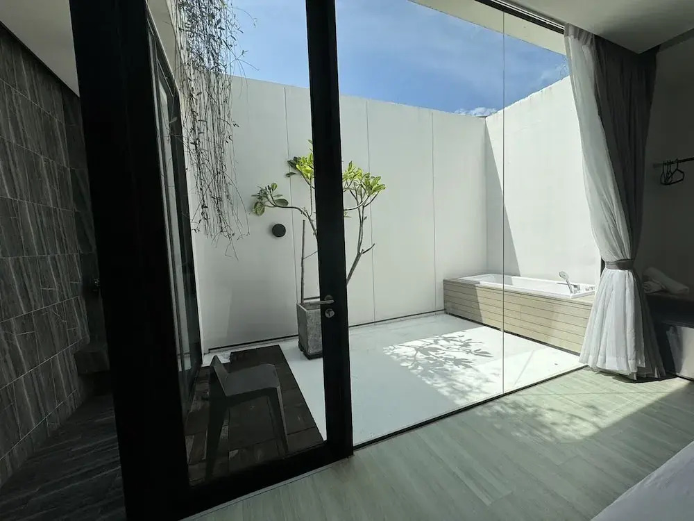 INNLUXPHUKET