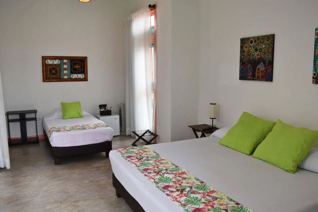 Hotel Campestre La Tata