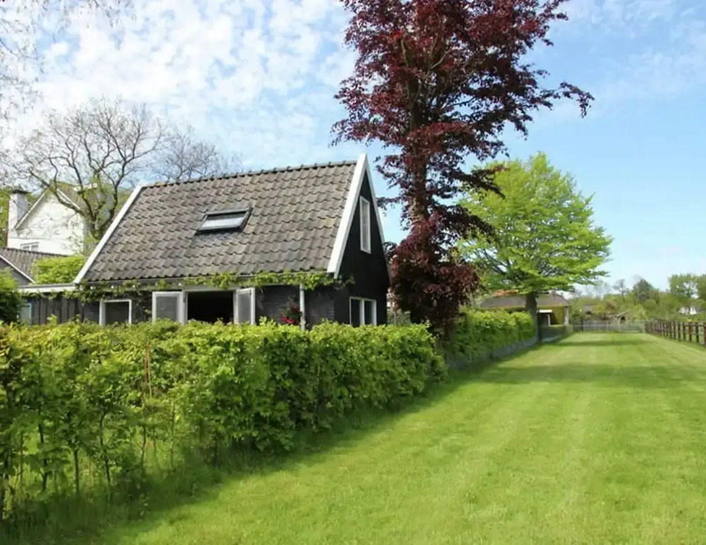Apartment in Heiloo near North Sea Beach