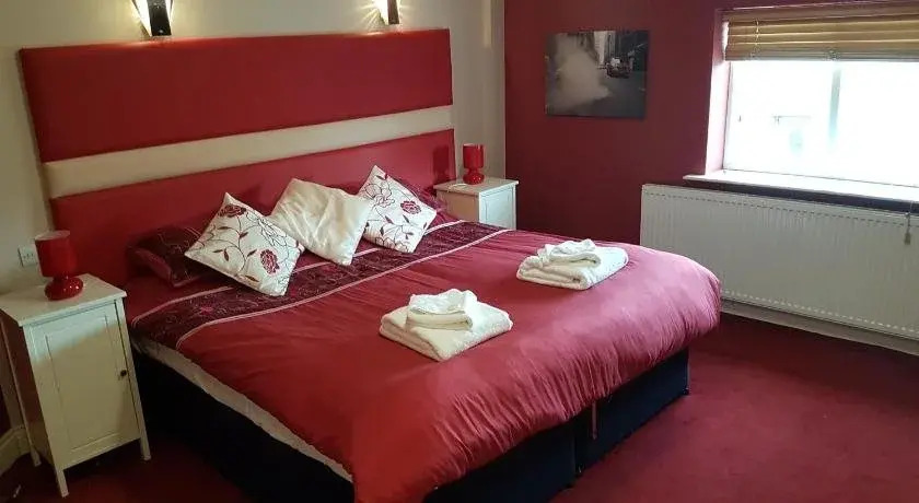 Sutherlands Hotel