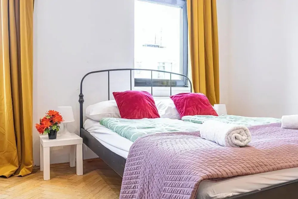 Cozy Room Near U6 Dresdner Subway Line