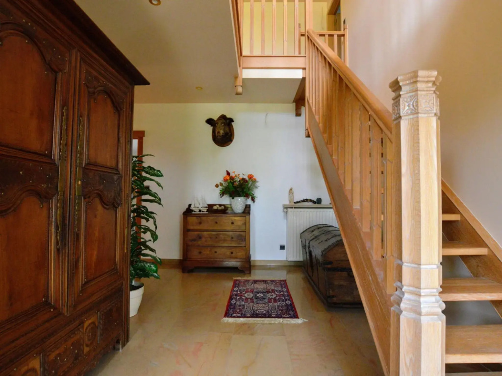 Spacious villa in Zingem with garden