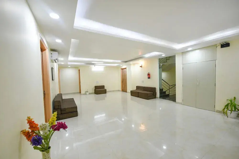 Fabhotel Prime Immense Residency