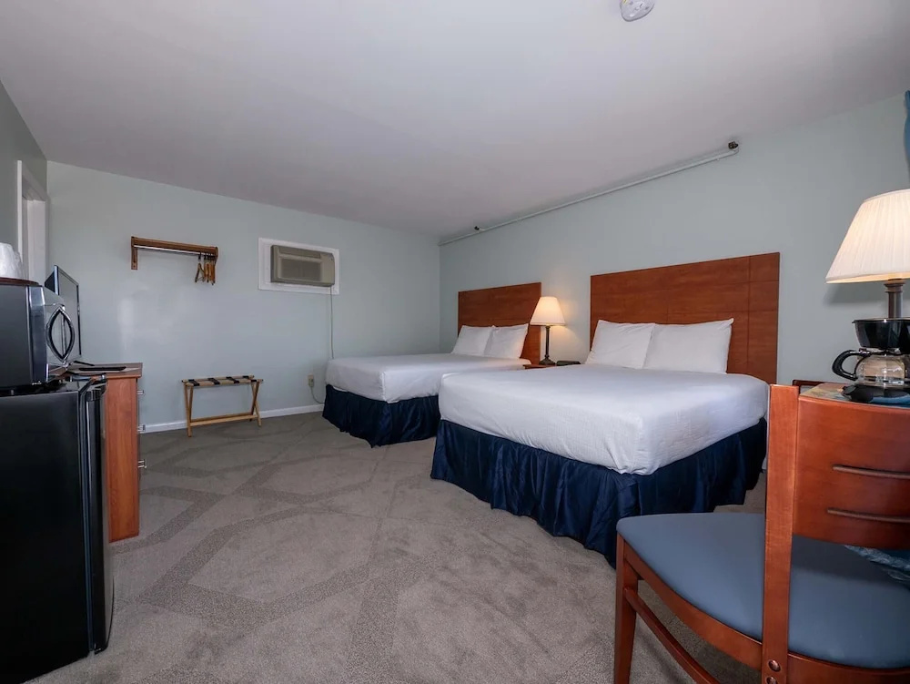Sea Latch Inn