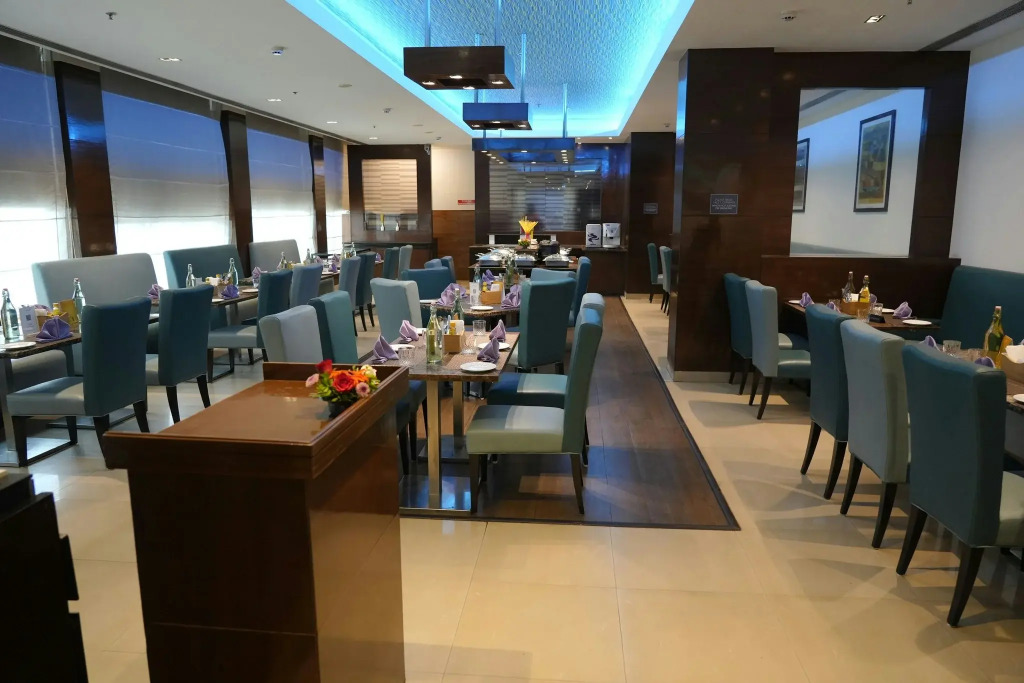 Four Points by Sheraton Vadodara