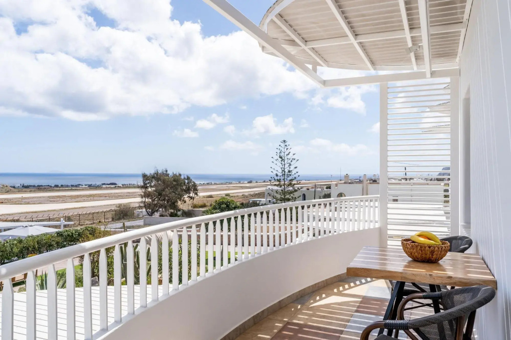 Marvarit Suites