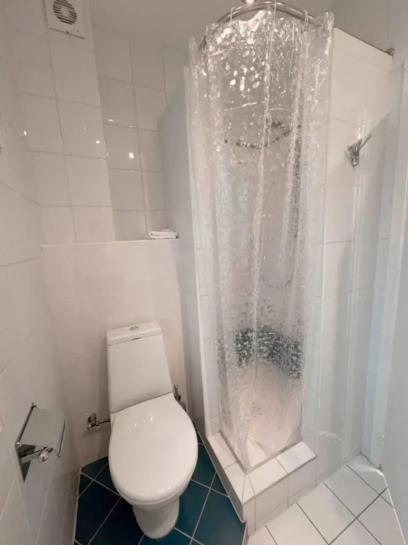 Белый Дом Озерки-2