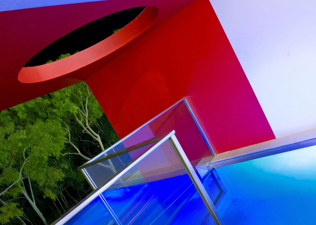 Edge Apartment Hotel