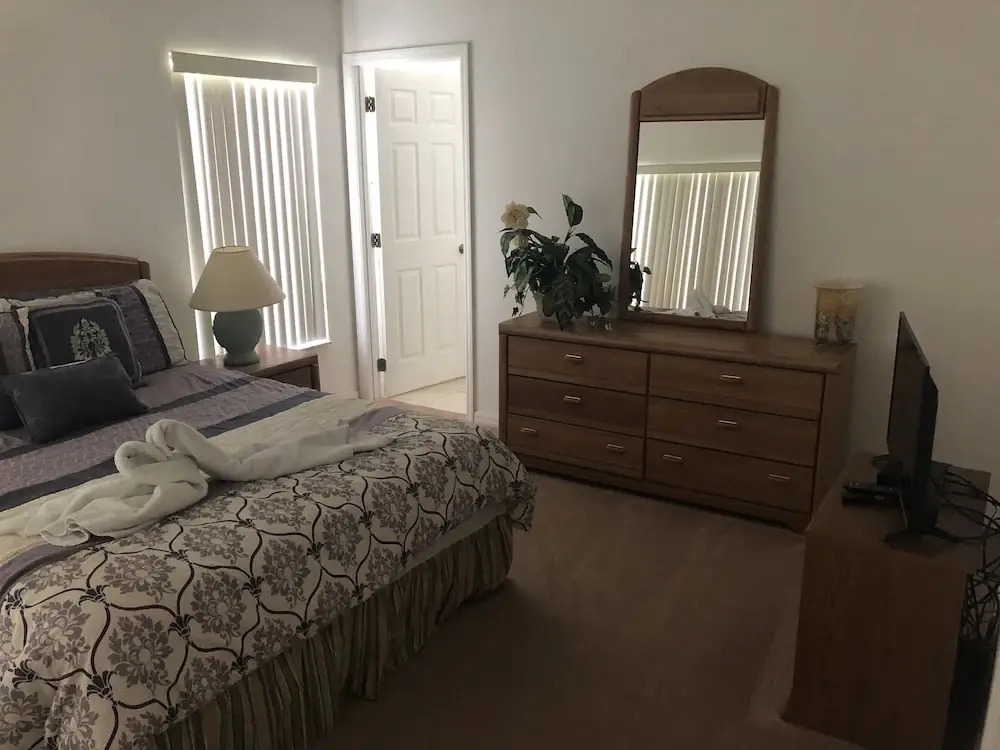 Cozy 3 Bed Home with Private Pool in Disney Area WN250GL