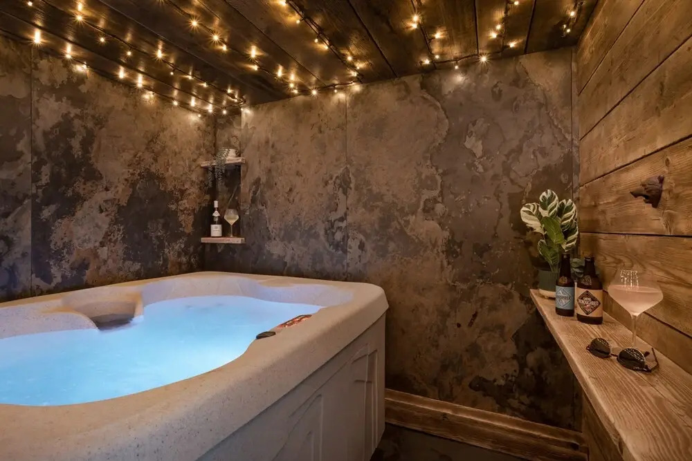 Wharton House Mews Retreat for two
