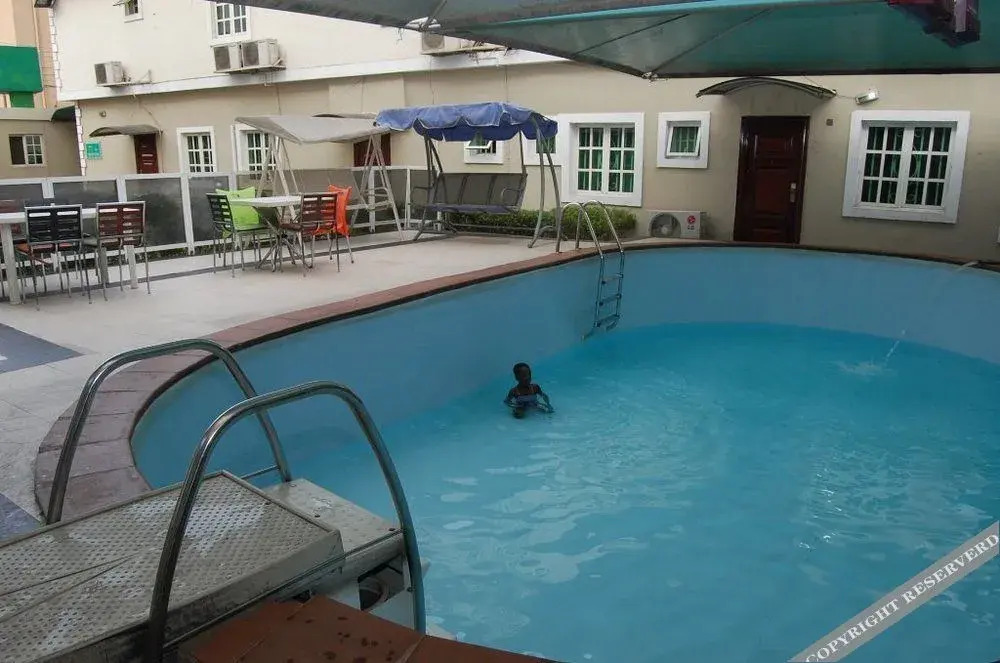 Elegance Suites Hotels