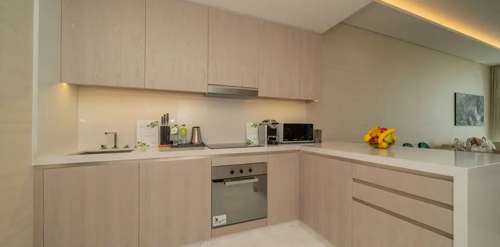 KOHH – 1BR in The Palm Tower