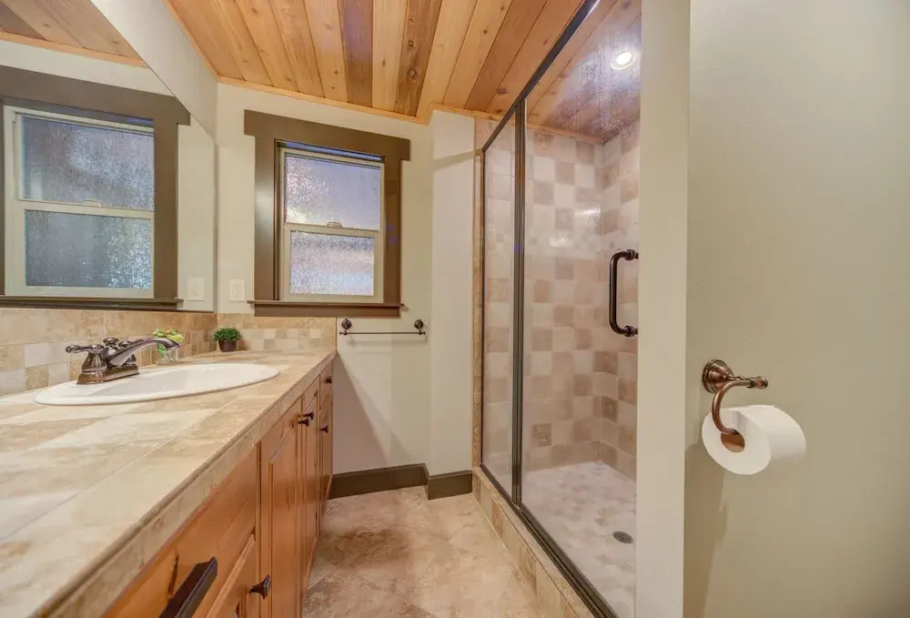 Poplar Lane #26 by Village Properties at Sunriver