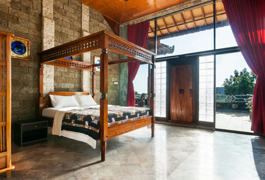 Uluwatu Mansion Villas