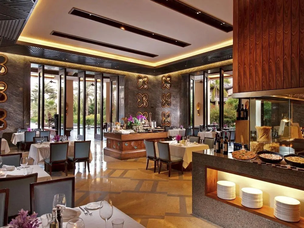 Wanda Reign Resort& Villas Sanya Haitang Bay