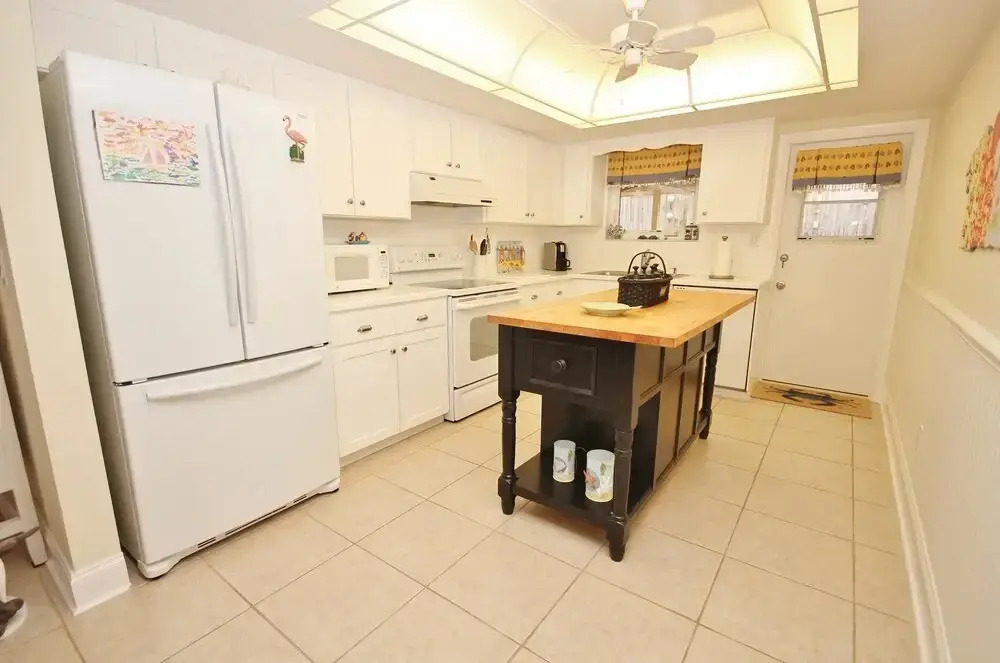 Seaside Hideaway Apartment 3
