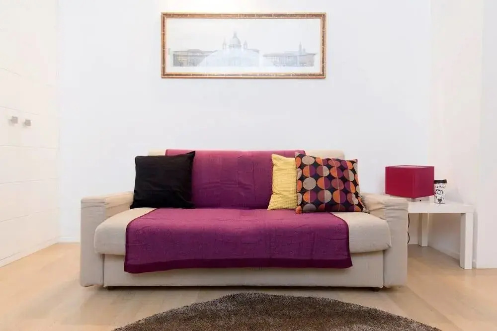 Travel & Stay - Parione