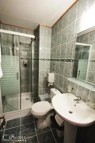Pensiunea Iristar