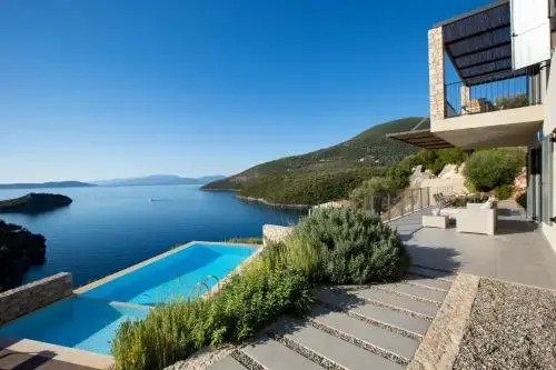 Villa Kastos - Stylish Luxury Villa with Direct Sea Access