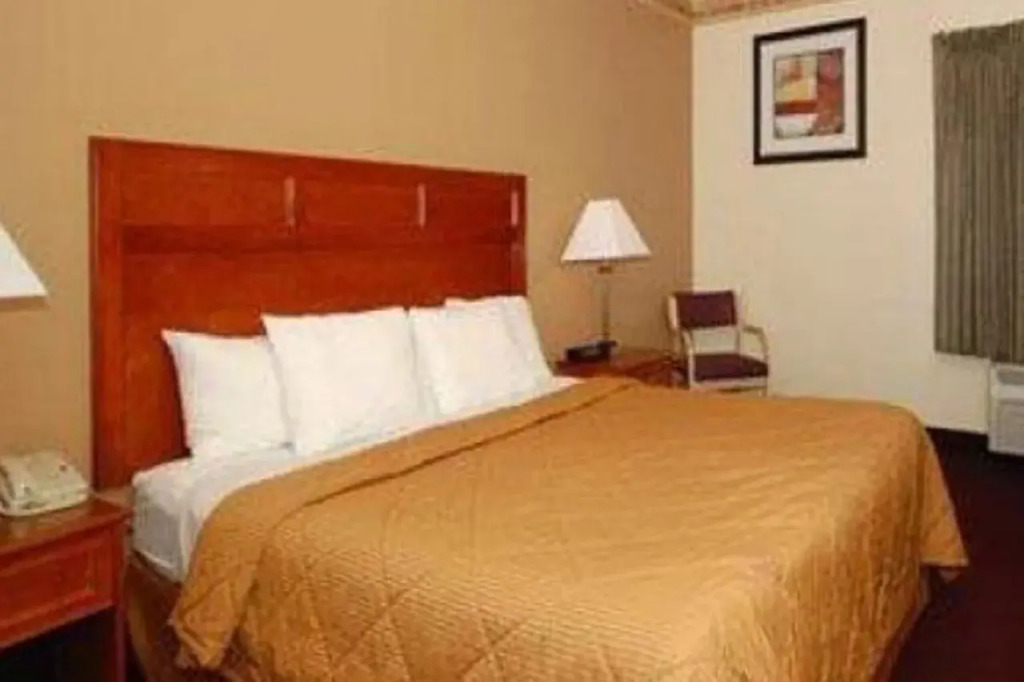The Best Inn & Suites