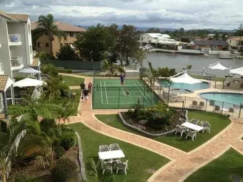 Pelican Cove Waterfront Apartments
