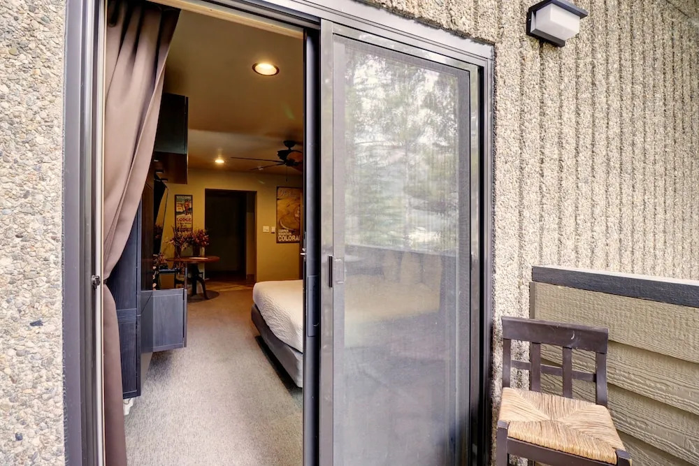 Cm416m 8br Copper Mtn Inn Pet Friendly 8 Bedroom Condo by RedAwning