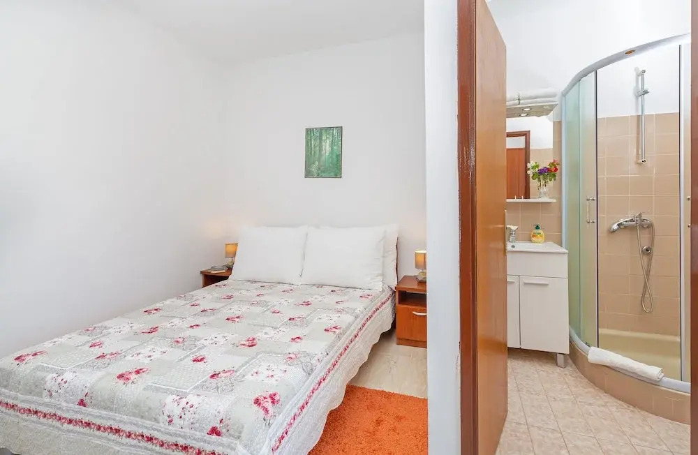 Apartments Elica