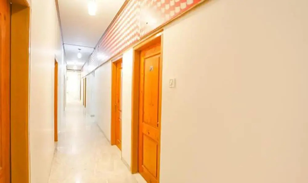 Hotel O Lotus Inn