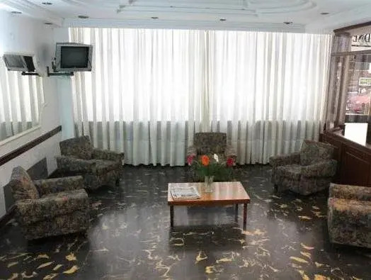 Hotel Rodney
