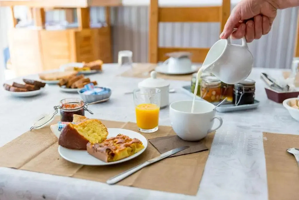 Chambres et table dhôtes Floromel La Souterraine en rez de chaussee