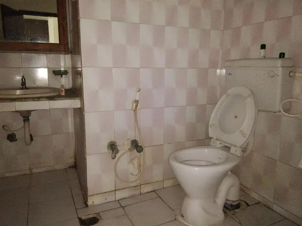 Collection O Poojith Residency