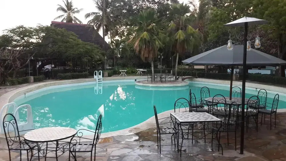 Makuti Villas Resort