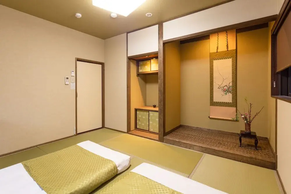 Guesthouse-Hana・Zen House