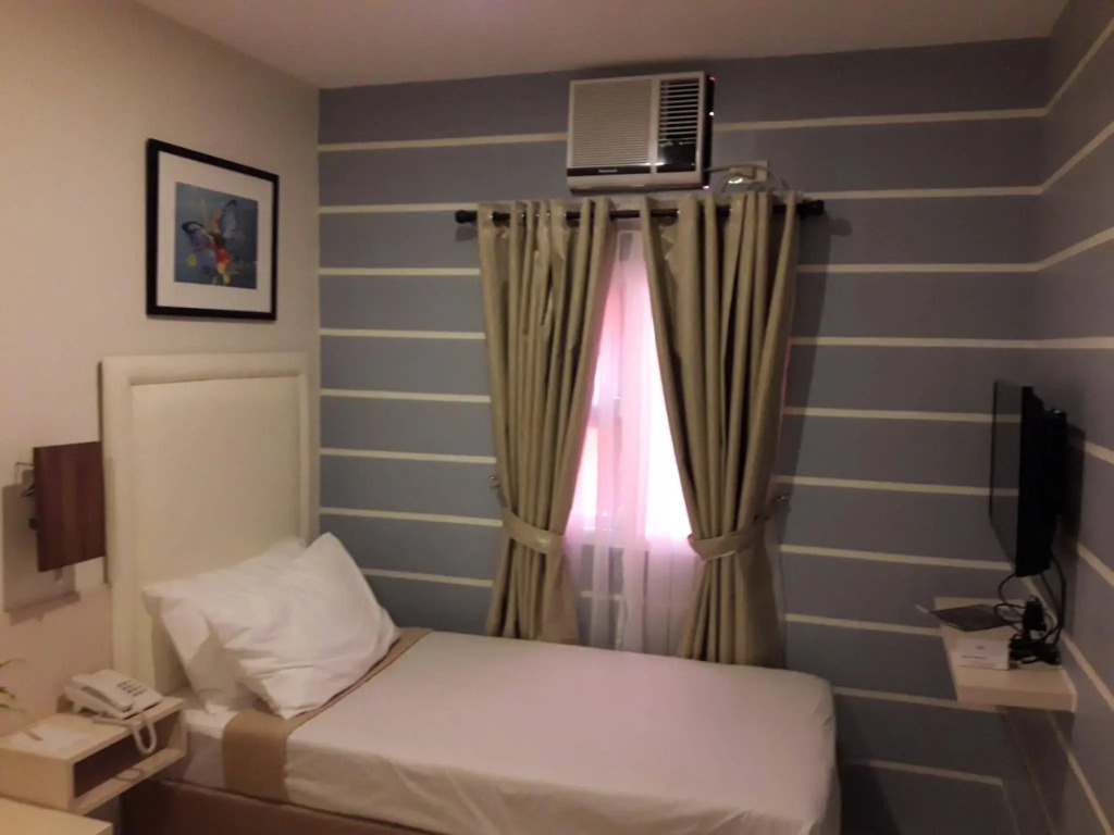 Uncle Toms Cabin Hotel