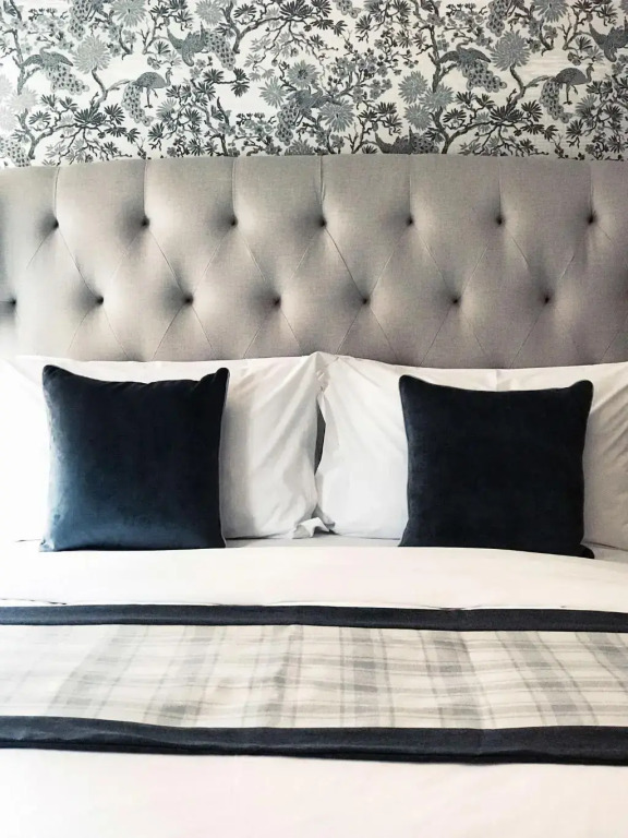 The Grafton Arms Pub & Rooms