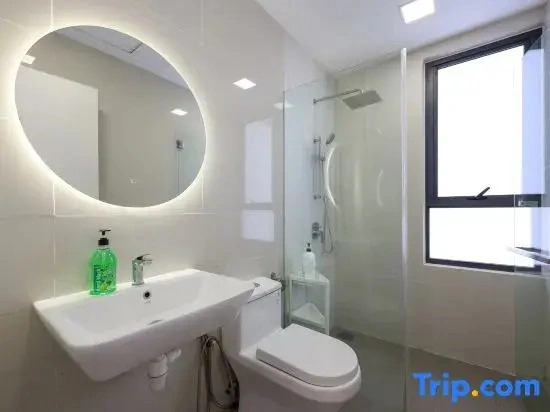 Continew TRX Luxurious 2 Bedrooms 2 Baths+Balcony
